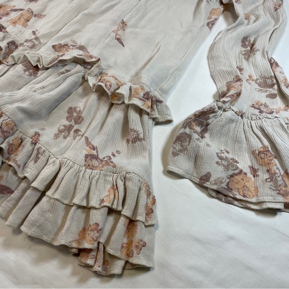 Free People Peasant Blouse Floral Gauze Ruffle Trim Beige Size Small Women - Picture 4 of 6